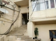 Satılır 3 otaqlı 73 m2 köhnə tikili Gədəbəy