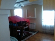 Satılır 10 otaqlı 900 m2 həyət evi Şirvan