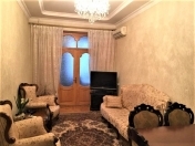 Satılır 3 otaqlı 70 m2 köhnə tikili Nəsimi r.