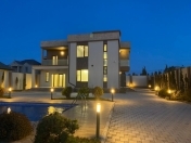 Satılır 6 otaqlı 400 m2 bağ evi Şüvəlan