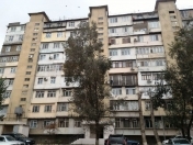 Satılır 2 otaqlı 45 m2 köhnə tikili Elmlər Akademiyası m.