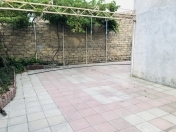 Satılır 2 otaqlı 140 m2 bağ evi Binə