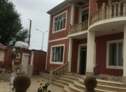 Satılır 6 otaqlı 245 m2 həyət evi Binə