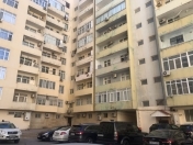 Satılır 3 otaqlı 140 m2 yeni tikili Nizami m.