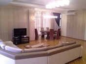 İcarəyə verilir 3 otaqlı 187 m2 yeni tikili 28 may