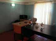 İcarəyə verilir 4 otaqlı 440 m2 obyekt Bakı