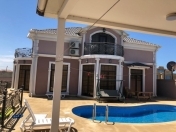 İcarəyə verilir 5 otaqlı 340 m2 bağ evi Buzovna