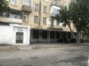 Satılır 13 otaqlı 275 m2 köhnə tikili Asan Xidmət-4