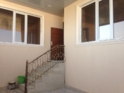 Satılır 3 otaqlı 90 m2 həyət evi Binəqədi