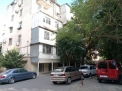 Satılır 1 otaqlı 22 m2 köhnə tikili İnşaatçılar m.