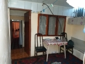 İcarəyə verilir 2 otaqlı 70 m2 həyət evi Alatava 1