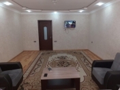 İcarəyə verilir 4 otaqlı 148 m2 yeni tikili Yasamal r.