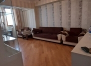 Satılır 3 otaqlı 95 m2 köhnə tikili 8 mkr