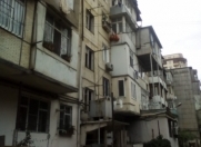 İcarəyə verilir 2 otaqlı 45 m2 köhnə tikili 4 mkr