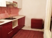 İcarəyə verilir 4 otaqlı 100 m2 köhnə tikili Nizami m.