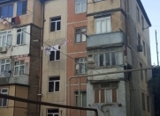 Satılır 3 otaqlı 62 m2 köhnə tikili 4 mkr