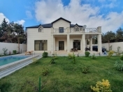 Satılır 7 otaqlı 400 m2 bağ evi Mərdəkan