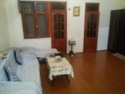 Satılır 3 otaqlı 70 m2 köhnə tikili Y.Suraxanı
