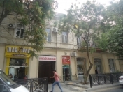 Satılır 2 otaqlı 50 m2 köhnə tikili Neft Akademiyası