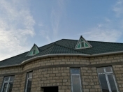 Satılır 4 otaqlı 10 m2 həyət evi Gəncə