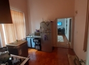 Satılır 2 otaqlı 58 m2 köhnə tikili Sahil m.