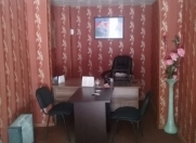 İcarəyə verilir 1 otaqlı 17 m2 ofis 1 mkr