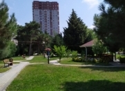 Satılır 2 otaqlı 50 m2 köhnə tikili Ayna Sultanova heykəli