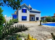 Satılır 5 otaqlı 300 m2 bağ evi Mərdəkan