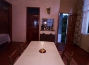 İcarəyə verilir 2 otaqlı 80 m2 həyət evi Qax