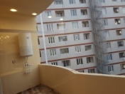 Satılır 2 otaqlı 90 m2 yeni tikili 20 yanvar m.