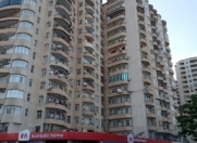 Satılır 3 otaqlı 134 m2 yeni tikili Azadlıq prospekti m.