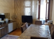 Satılır 2 otaqlı 52 m2 köhnə tikili 4 mkr