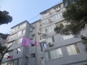 Satılır 3 otaqlı 80 m2 köhnə tikili 8 km