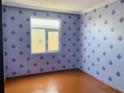 Satılır 4 otaqlı 100 m2 yeni tikili Y.Suraxanı