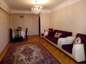 Satılır 3 otaqlı 90 m2 köhnə tikili Dənizkənarı Milli park
