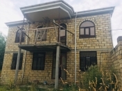 Satılır 8 otaqlı 279 m2 köhnə tikili Quba