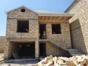 Satılır 4 otaqlı 100 m2 həyət evi Qurtuluş - 93 Yaşayış Kompleksi