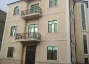 Satılır 11 otaqlı 410 m2 villa Bülbülə