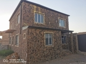 Satılır 6 otaqlı 215 m2 həyət evi Badamdar