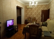 Satılır 3 otaqlı 72 m2 köhnə tikili 6 mkr