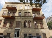 İcarəyə verilir 18 otaqlı 550 m2 obyekt Nizami m.