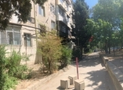 İcarəyə verilir 2 otaqlı 52 m2 köhnə tikili Moskva univermağı