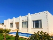 Satılır 5 otaqlı 200 m2 bağ evi Mərdəkan