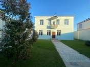 Satılır 5 otaqlı 200 m2 bağ evi Mərdəkan