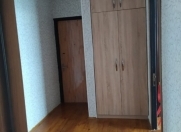 Satılır 4 otaqlı 100 m2 köhnə tikili Qaraçuxur