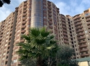 Satılır 4 otaqlı 170 m2 yeni tikili AMAY