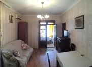 İcarəyə verilir 2 otaqlı 50 m2 köhnə tikili İnşaatçılar m.