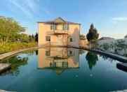 İcarəyə verilir 4 otaqlı 350 m2 həyət evi Sabunçu r.