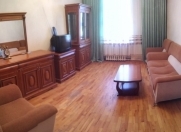 İcarəyə verilir 2 otaqlı 60 m2 köhnə tikili 28 may