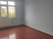 İcarəyə verilir 3 otaqlı 70 m2 köhnə tikili 7 mkr